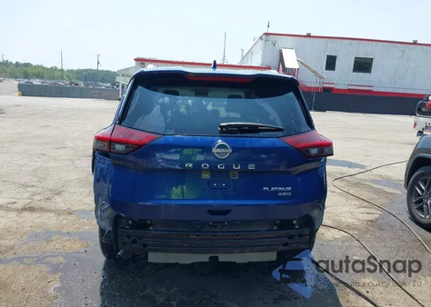 2022 Nissan Rogue Platinum Intelligent Awd z USA, uszkodzony, nr VIN JN8BT3DD1NW272452